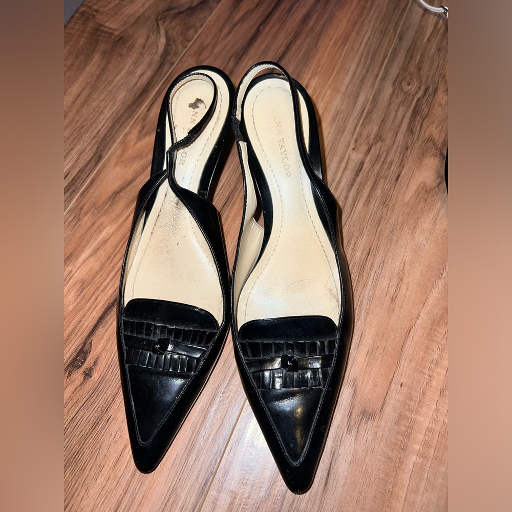 Ann Taylor Kitten 👠